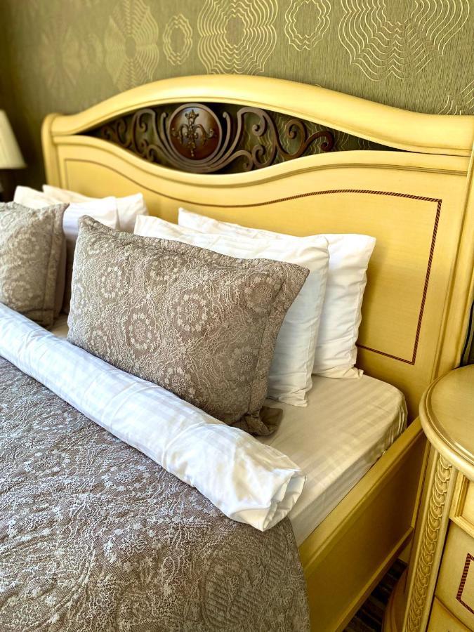 Villa-Sofia Mini-hotel Odessa Esterno foto