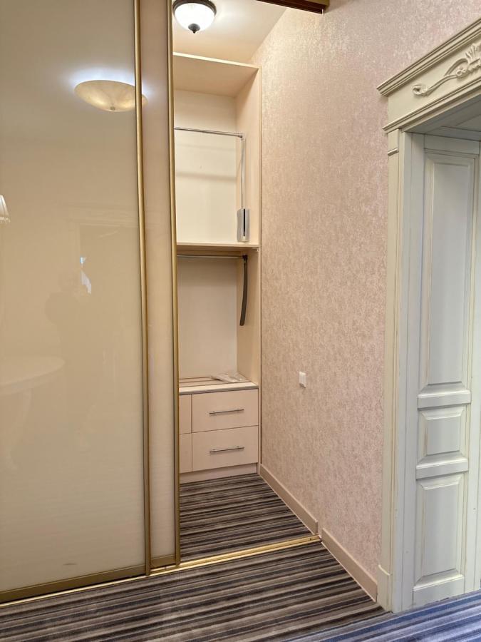 Villa-Sofia Mini-hotel Odessa Esterno foto