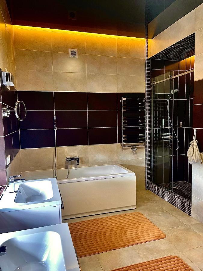 Villa-Sofia Mini-hotel Odessa Esterno foto