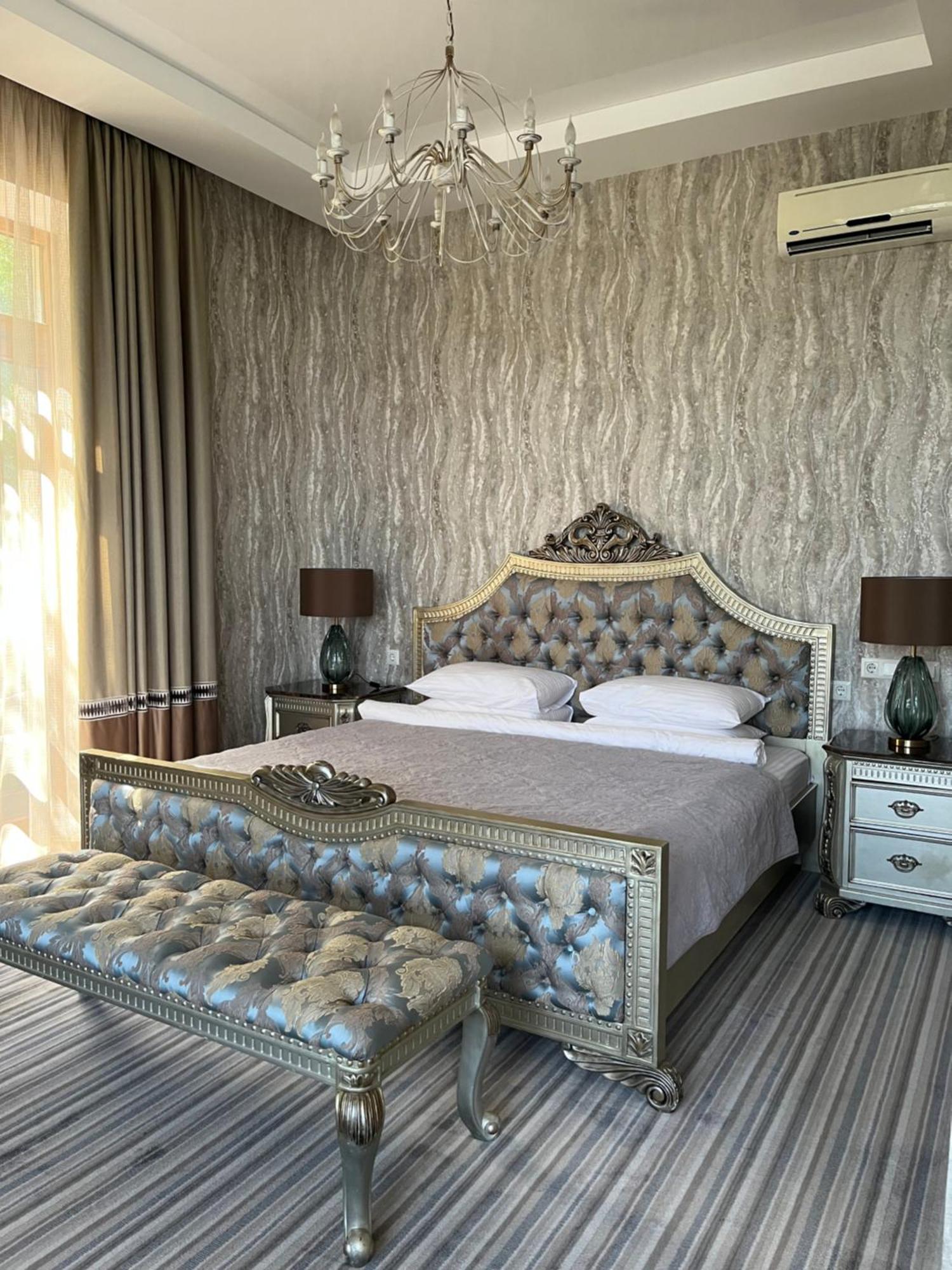 Villa-Sofia Mini-hotel Odessa Esterno foto